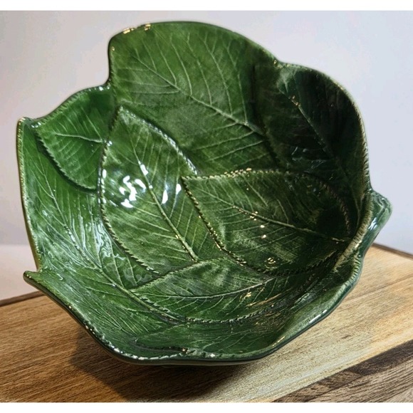 Vintage Green Leaf Bowl Made‎ In Italy Majolica Style - Picture 1 of 7